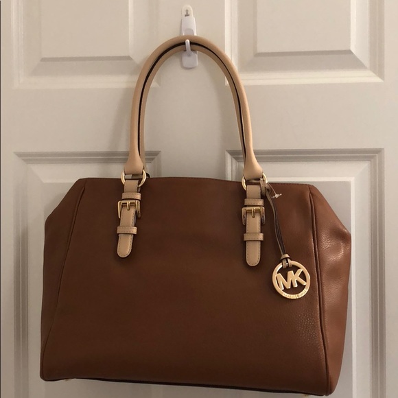 Michael Kors Handbags - NWT Michael Kors Work Tote